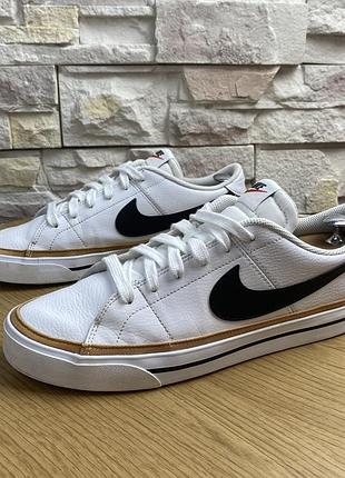 Оригінальні кросівки nike court legacy