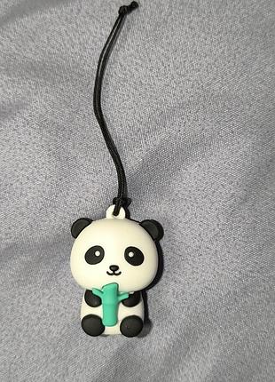 Классный брелок панда