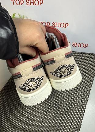 Оригінальні кросівки nike jordan 4