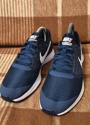Кроссовки nike 2