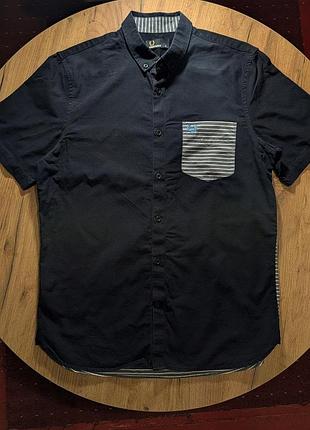 Рубашка fred perry черная с нагрудным карманом - стильная классика