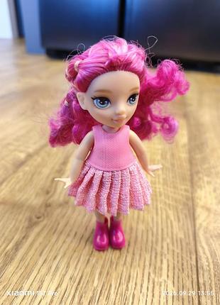 Кукла rainbow high littles маджента от mga