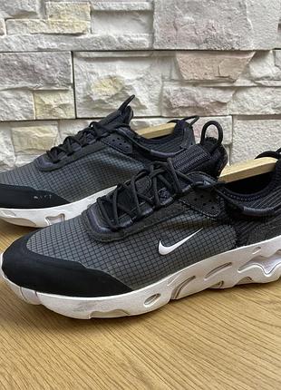 Оригінальні кросівки  nike react live