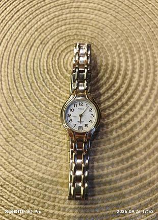 Красивые винтажные женские часы timex t2b081, состояние отличное