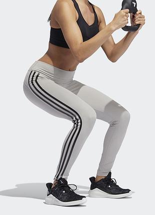 Класні стягуючі лосіни з нових коллекцій adidas