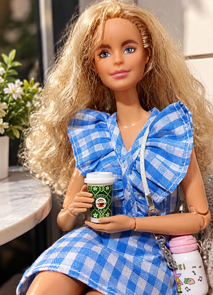 Аксесуари для ляльок barbie: чашка кави та сумка