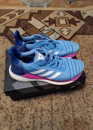 Красивые adidas boost 40 размер