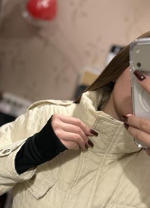 Куртка жіноча бежева 10