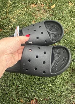 Шльопанці жіночі crocs чорні 3