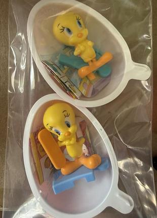 Фігурка kinder joy looney tunes / луні тюнз - tweety bird, канарка твіті.