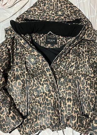 Куртка пуффер guess леопардова
