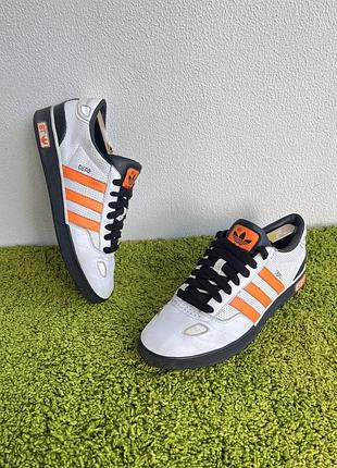 Кросівки adidas ciero sample