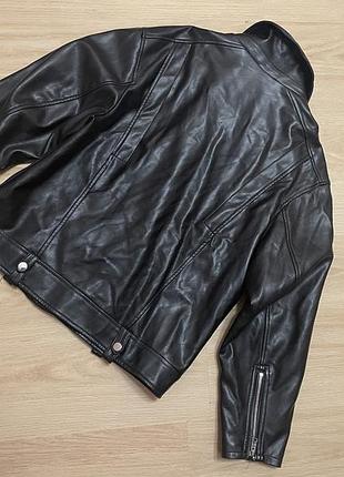 Куртка косуха bershka р.м 4
