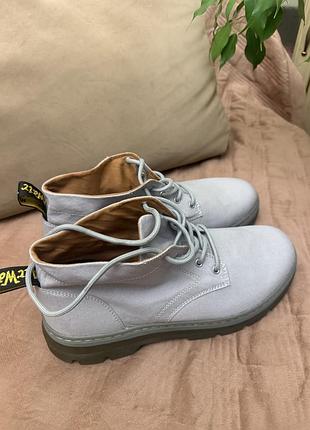 Чоловічі високі черевики dr.martens оригінал розмір 46 стан нових