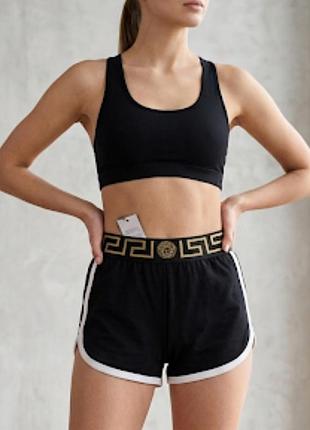 Новые трикотажные шорты versace, l