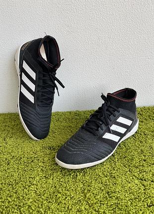 Футзалки adidas predator
