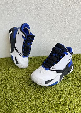 Кросівки jordan max aura
