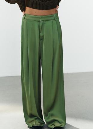 Брюки жіночі зелені zara new