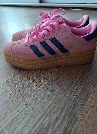 Продам кросівки adidas gazelle