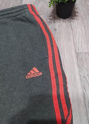 Спортивные штаны adidas 3