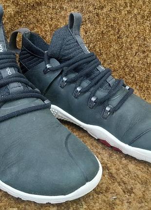 Кроссовки треккинговые vivobarefoot magna fg 39 размер.