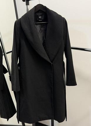 Чорне шерстяне пальто bikbok xs