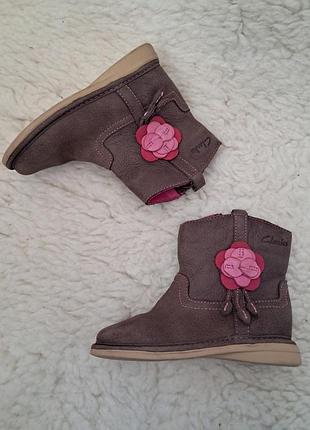 Чоботи  "clarks ".