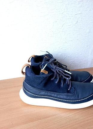 Чудові шкіряні черевики clarks 31 р. устілка 20,5 см.