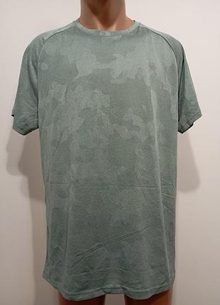 Спортивная футболка primark active camo, размер xl (оригинал)