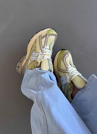 Кросівки жіночі new balance 1906 | pastel yellow
