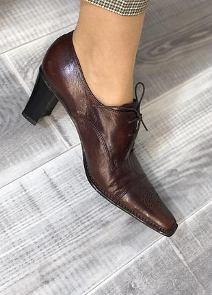 Туфлі шкіряні bata преміум 6