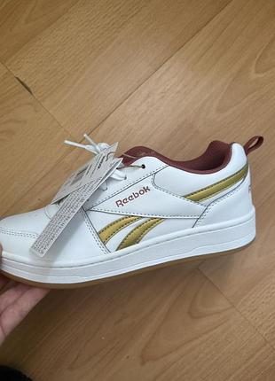 Кросівки жіночі reebok білі з бордовими та золотистими елементами