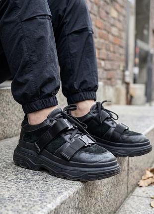 Кросівки techwear з масивною підошвою чорного кольру р 38