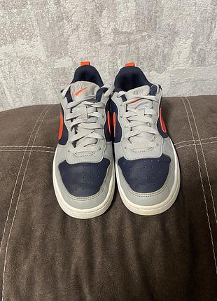 Кросівки nike сірі з помаранчевим 3
