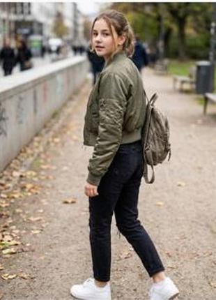 Стильна утеплена зелена(хакі)жіноча куртка-бомбер topshop р.36