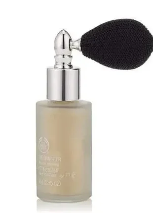 Новая сияющая пудра вуаль для тела и волос фирмы the body shop