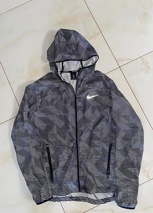 Вітровка чоловіча nike running сіра з геометричним принтом m