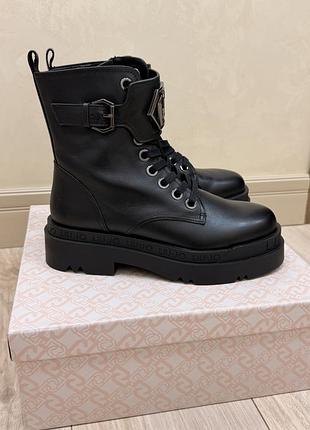 Демісезонні шкіряні ботинки liu jo оригінал  38 guess armani rtonmy