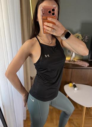 Чорна спортивна маєчка under armour 2