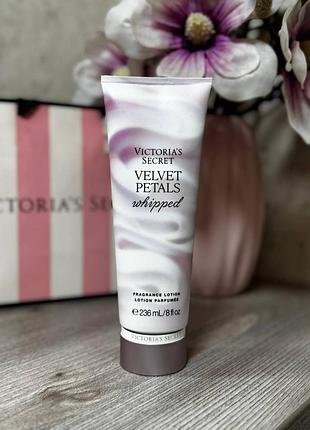 Парфюмированный увлажняющий лосьон для тела victoria’s secret velvet petals whipped fragrance lotion