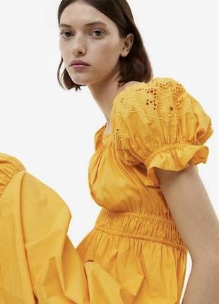 Желтое хлопковое платье с вышитыми рукавами от h&amp;m