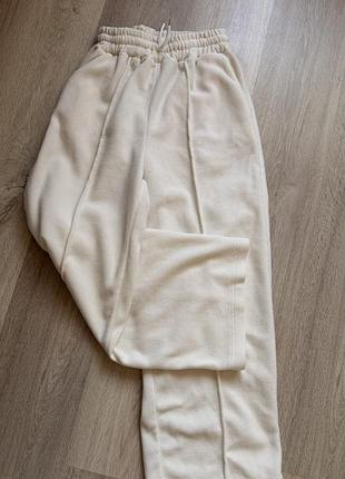 Спортивний костюм жіночий теплий бежевий