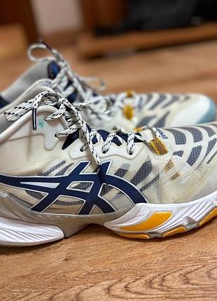 Волейбольні кросівки asics metarise tokyo
