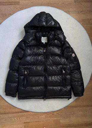 Пуховик moncler