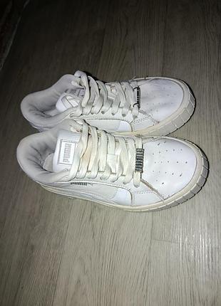 Puma
кроссовки cali star metallic wn's 380219 01 белые
