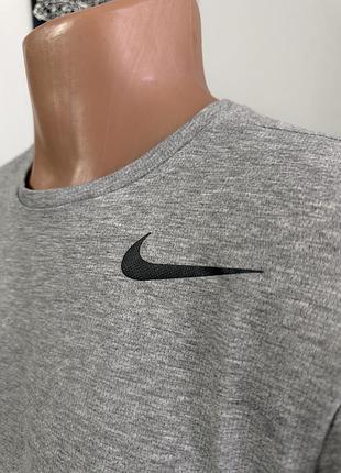 Футболка nike 4