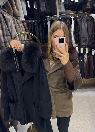 Пальто женское с натуральным мехом на воротнике в двух цветах