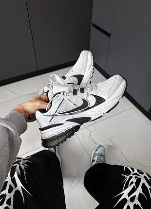 Nike v2k runtekk white black