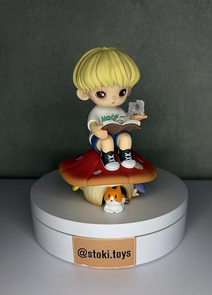 Колекційна фігурка nook (52toys) на грибочку з котиком