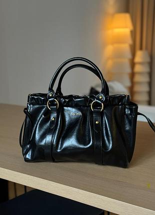 Сумка миу-миу black vitello lux leather míu gathered tote